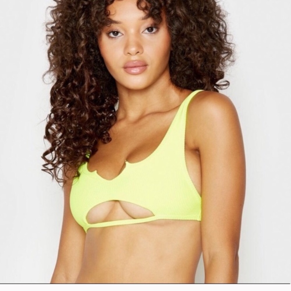 Frankies Cole Top in Lemon Drop